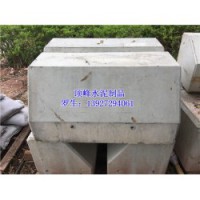 顶峰水泥制品(图)|混凝土隔离墩价格|惠州混